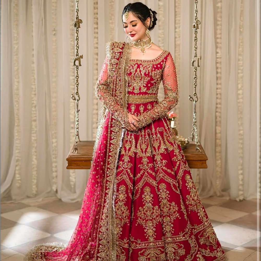 Faiza Saqlain Bridal Pakistani Lehenga